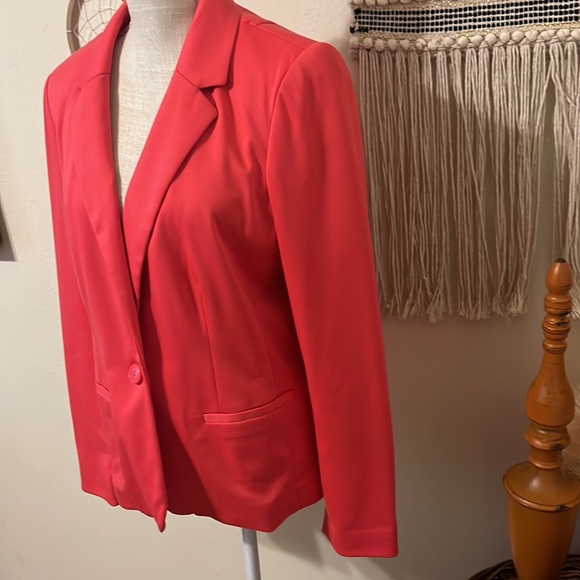 Pink Women’s Blazer Jacket by 212 Collection/ Medium - Picture 3 of 9